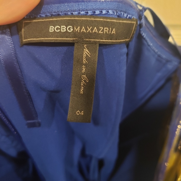 BCBGMaxAzria Inga Printed Silk Grecian Gown - Picture 5 of 5